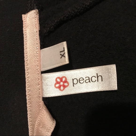 Peach Black cacoon. (Pink is just stock photo) - Picture 5 of 5